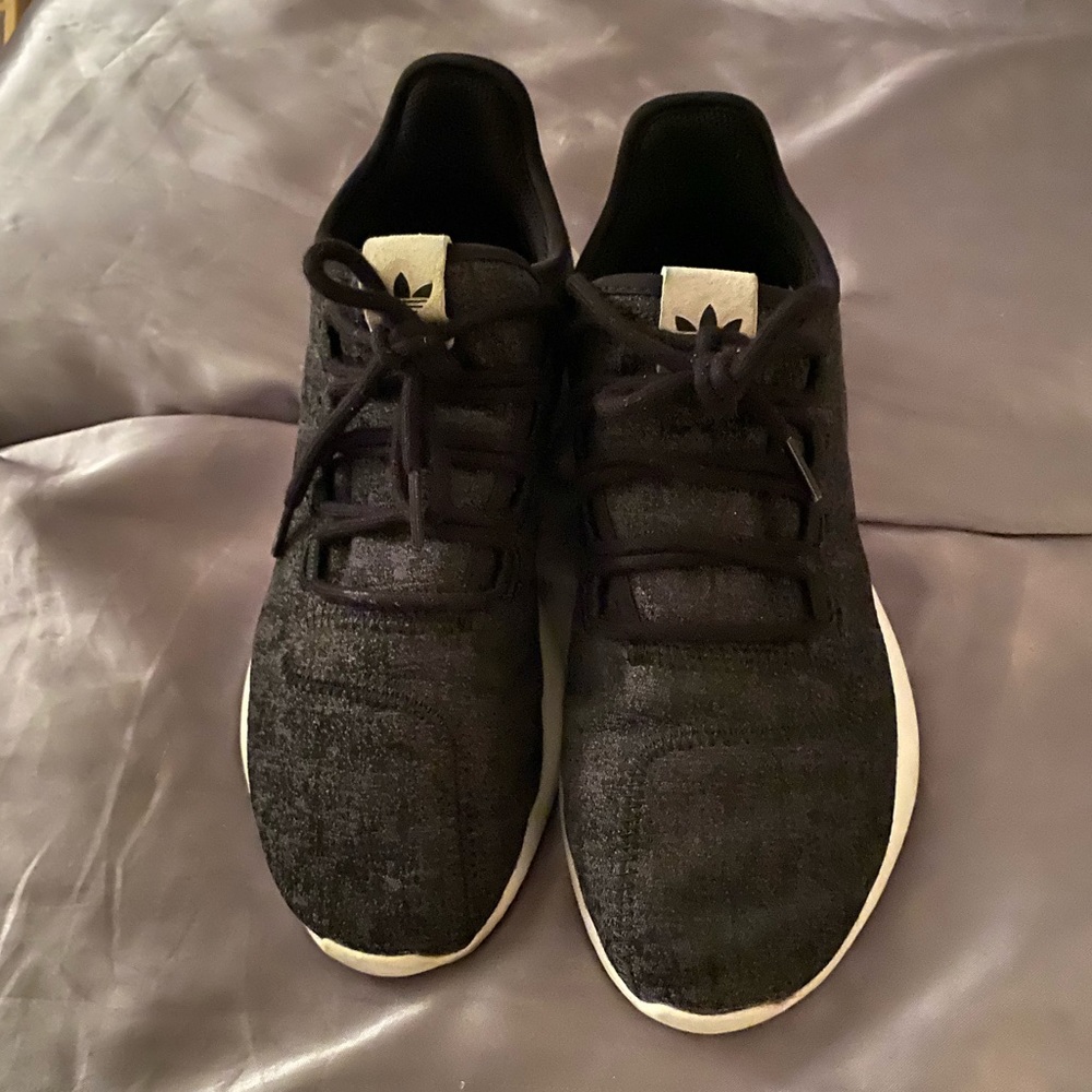 adidas Originals Women's Tubular Shadow